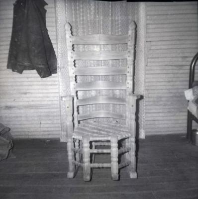 Two-in-one rocking chair by Chester Cornett