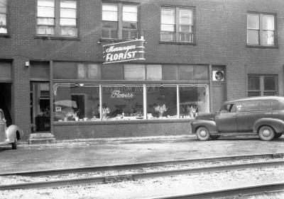 Exterior of Messenger Florist shop
