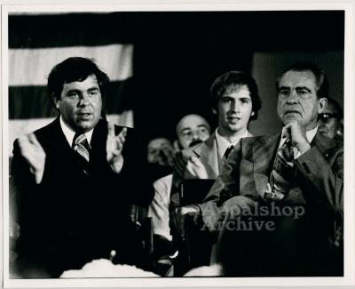 C. Allen Muncy and Richard Nixon at Hyden event.